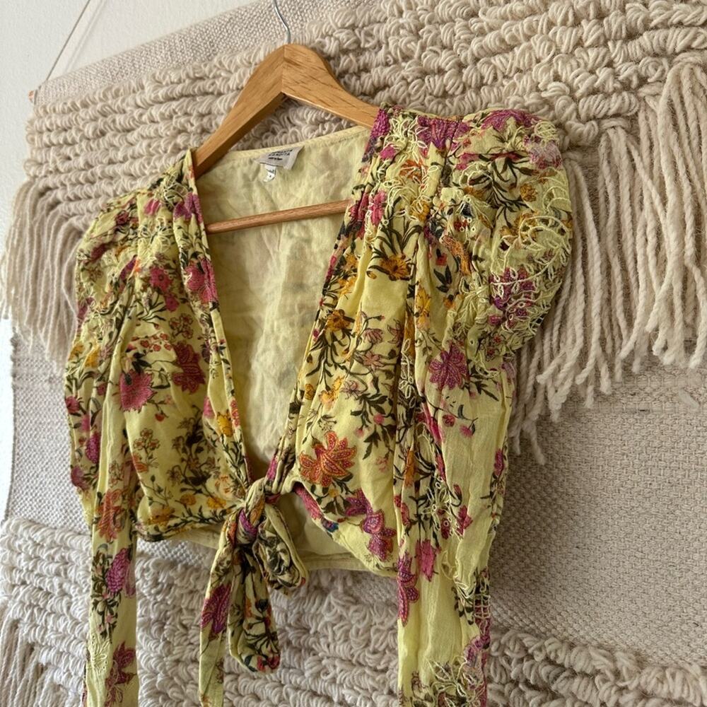 Hemant & Nandita Lyla Floral Crop Top - Picture 2 of 8